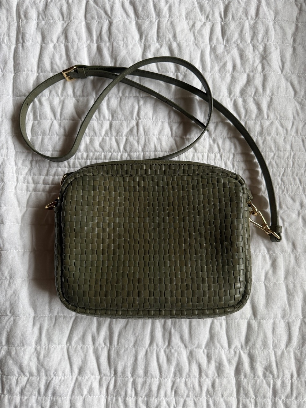 Quince Italian Leather Handwoven Crossbody Olive - Picture 2 of 3